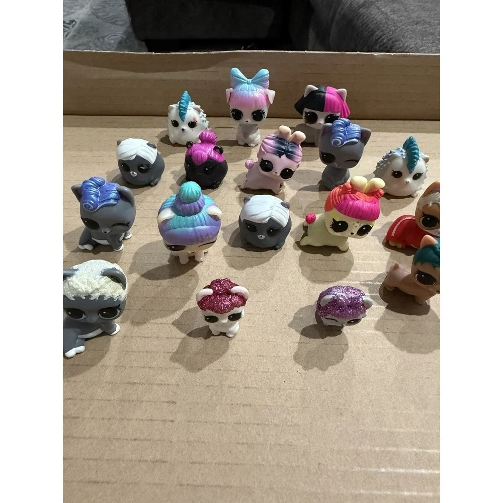 LOT of 17 LOL Surprise Dolls Pets Small Baby‎ Pets
